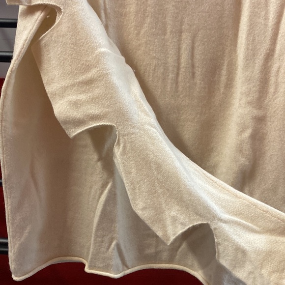 Skull Cashmere Cut Sleeve Sweater | Size M - Picture 3 of 6